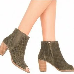 Toms Majorca Peep Show Olive Ankle Booties Size 10